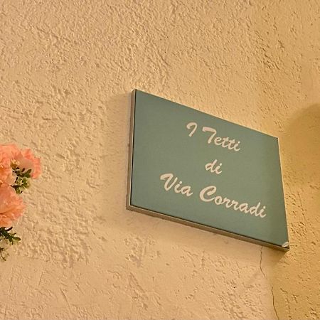 I Tetti Di Via Corradi Villa Sanremo Bagian luar foto
