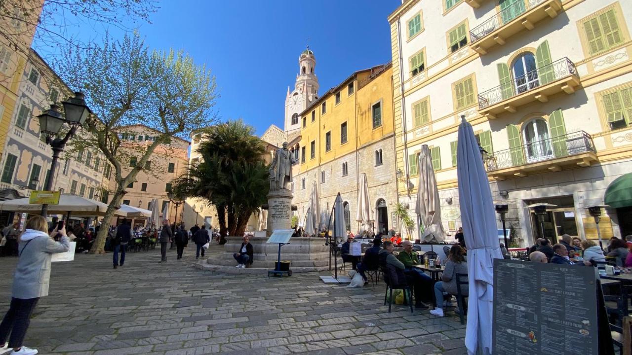 I Tetti Di Via Corradi Villa Sanremo Bagian luar foto