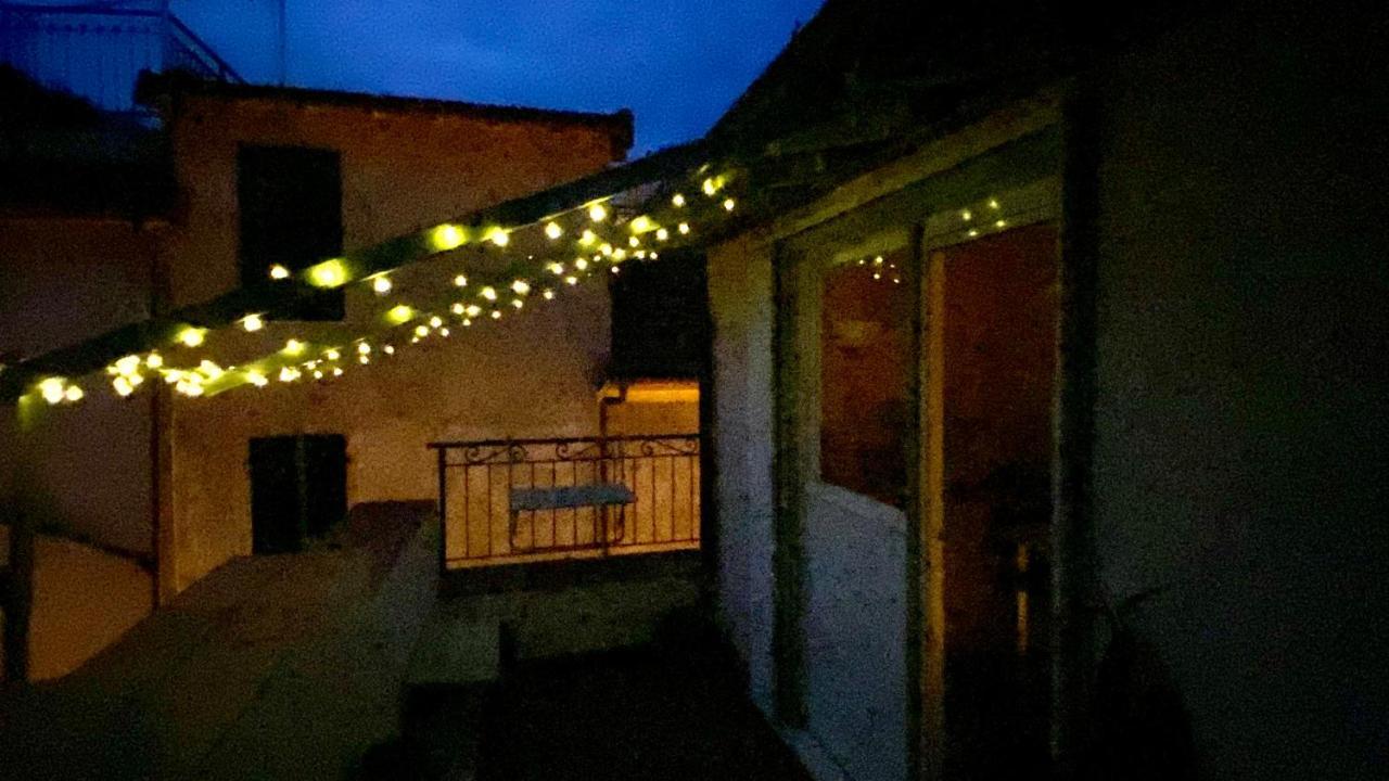 I Tetti Di Via Corradi Villa Sanremo Bagian luar foto