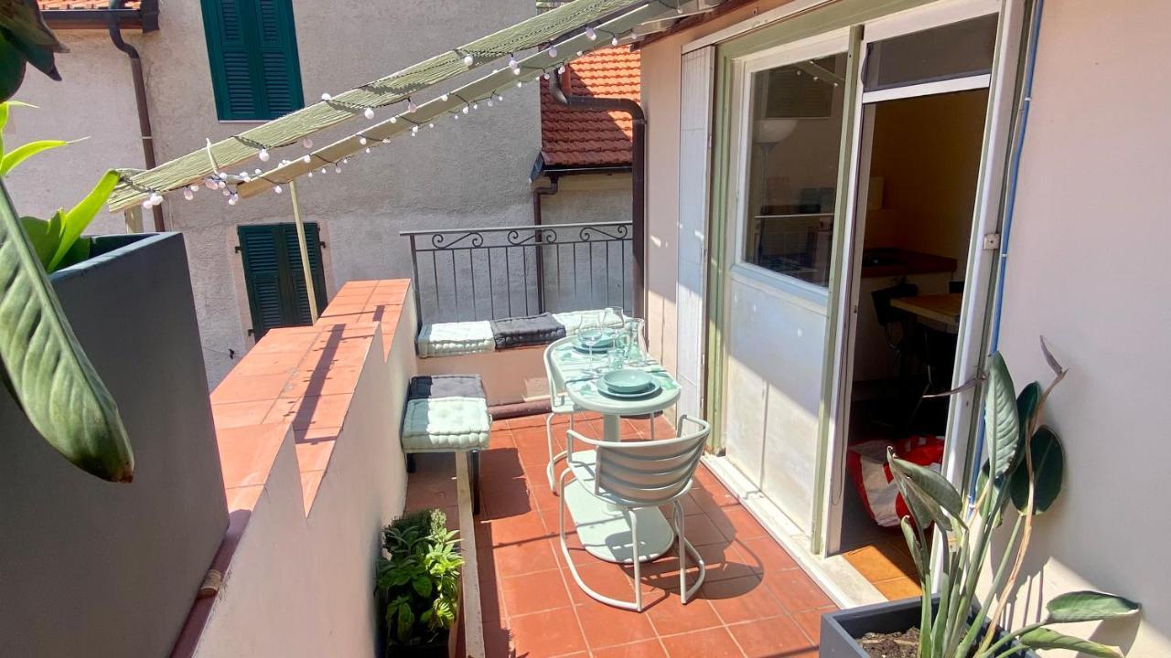 I Tetti Di Via Corradi Villa Sanremo Bagian luar foto